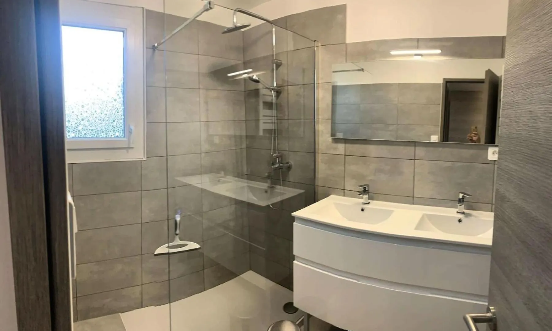 Residence Mistral - Superbe T3 A Six Fours Les Plages / 100M De La Plage Mae-8854 Six-Fours-les-Plages