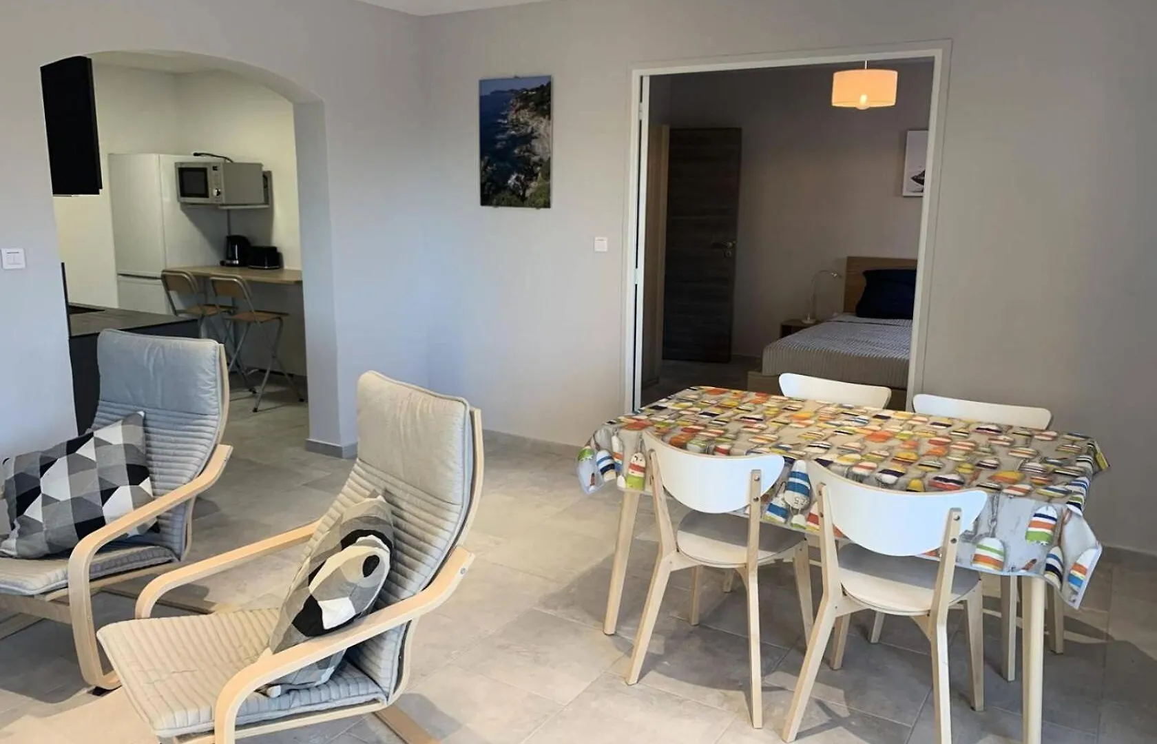 Residence Mistral - Superbe T3 A Six Fours Les Plages / 100M De La Plage Mae-8854 Six-Fours-les-Plages 0*,  France